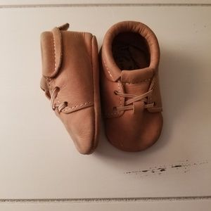 Freshly picked oxford shoes